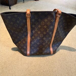 Louis Vuitton Monogram Canvas Tote with Vachetta Trim date code NO8956